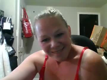 blondetoplease