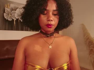 hilaryebony 