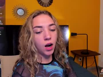 jessie curlyy