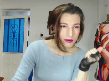 moira hot
