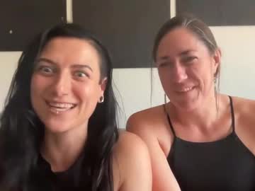 smiles n smut
