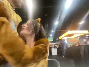 t1nkerbellee