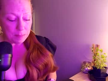 tittystarot
