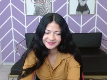 zoe castillo1